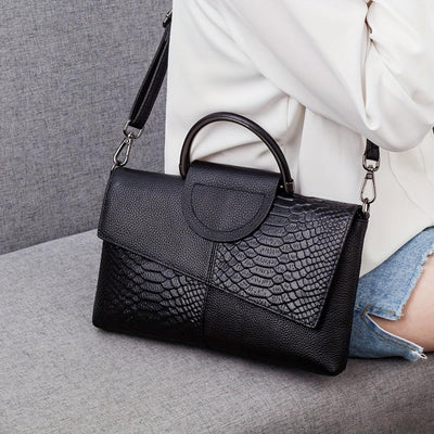 Cassandra | Opulent Crocodile-Patterned Handbag